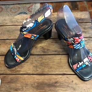 Donald J Pliner Multi-color Floral Print Stretch Fabric 2 way sandals sz7.5